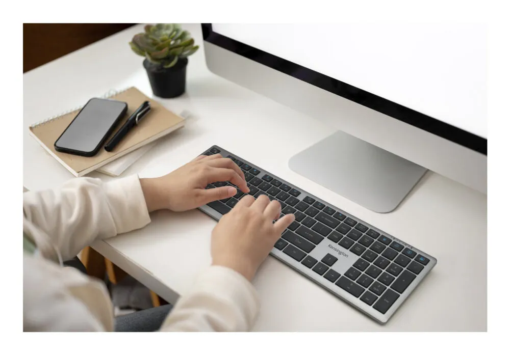 Kensington K75408UK Ev / Ofis RF Kablosuz + Bluetooth QWERTY İngiliz İngilizcesi Gri Klavye Thumbnail 3