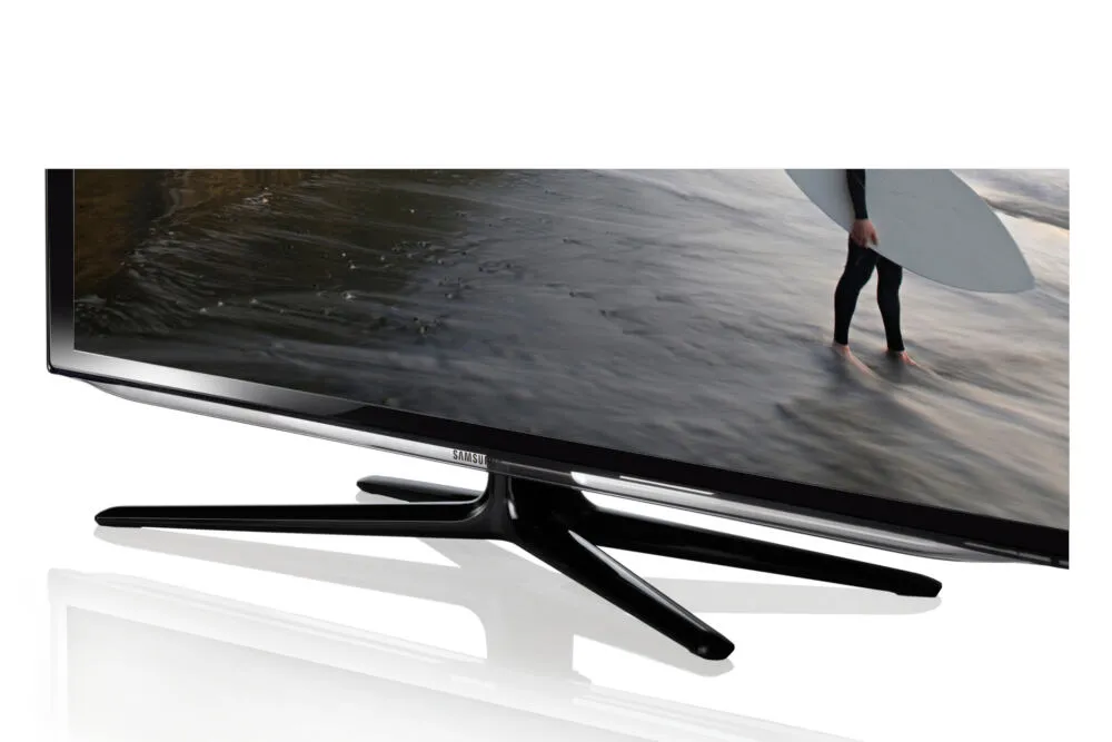 Samsung UE32ES6300UXXU TV Thumbnail 4