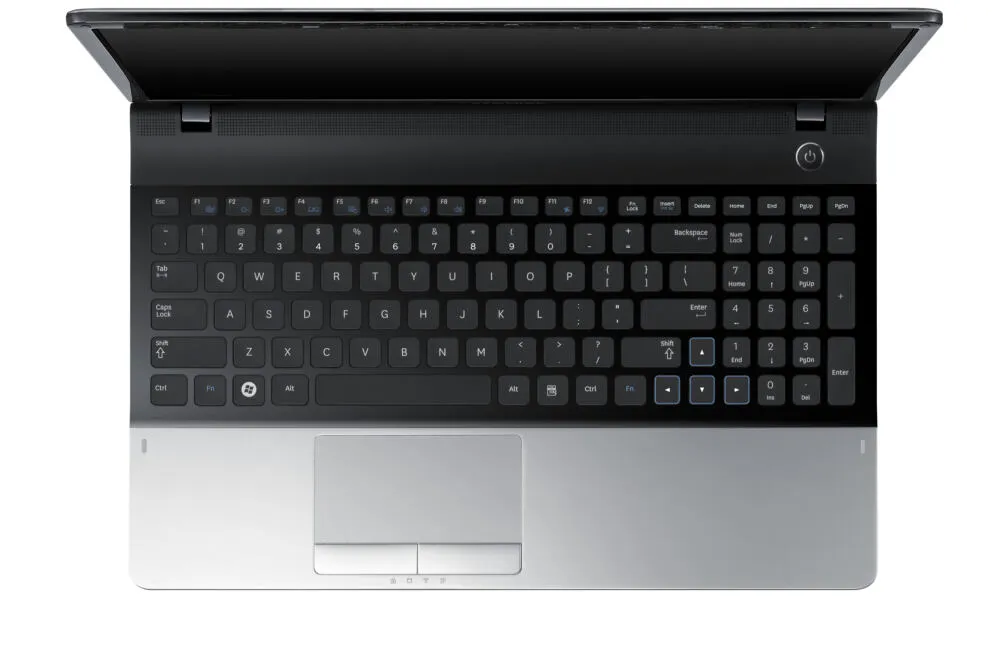 Samsung NP300E5C-S02IT Thumbnail 6