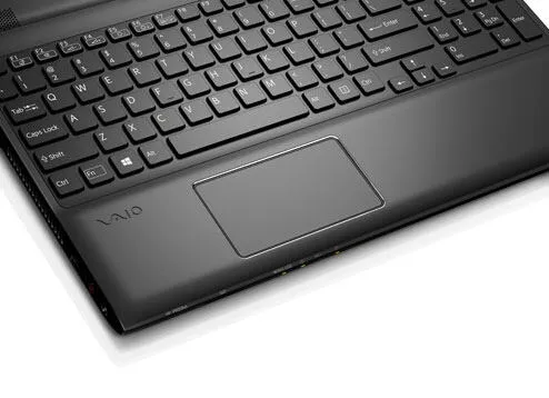Sony VAIO SVE15127CN (E15127CNB) Laptop Thumbnail 5