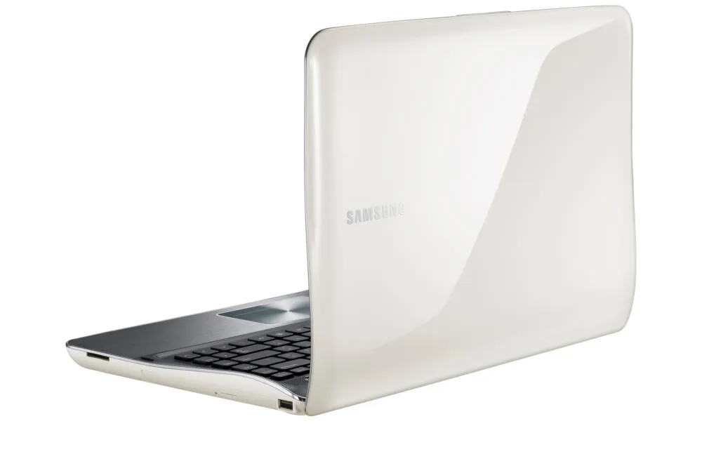 Samsung NP-SF410-S02VE Thumbnail 5