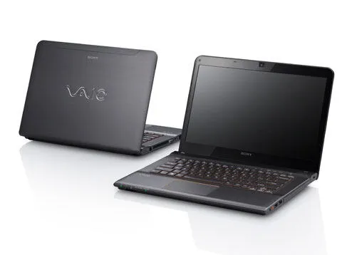 Sony VAIO SVE14A25CN (E14A25CNH) Laptop Thumbnail 1