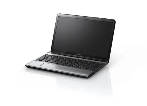 Sony VAIO SVE15127CN (E15127CNS) Thumbnail 4