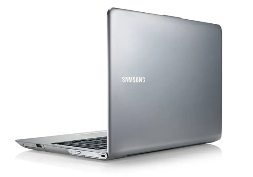 Samsung 5 535U4X-A01VN (NP535U4X-A01VN) Laptop Thumbnail 4