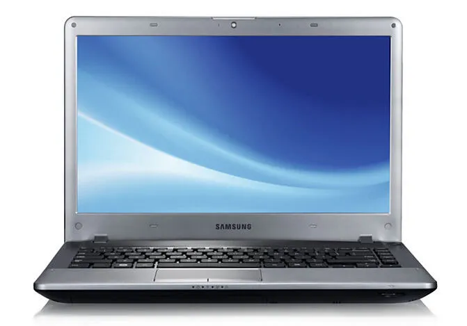 Samsung 3 NP355V4X (NP355V4X-A011D) Laptop & Notebook