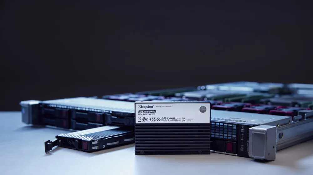 Kingston Technology DC3000ME SEDC3000ME/7T6 Gen5 7.68 TB NVMe SSD Thumbnail 9