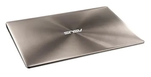 ASUS Zenbook UX303LA-R4245H Laptop Thumbnail 4