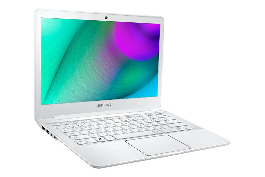 Samsung NT910S3K-K39W Laptop Thumbnail 4