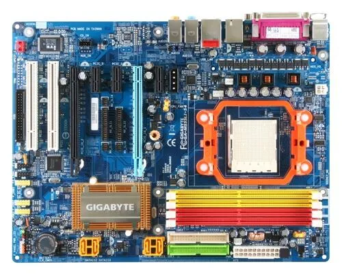 GIGABYTE GA-M55SLI-S4 Soket AM2 ATX Anakart Thumbnail 0