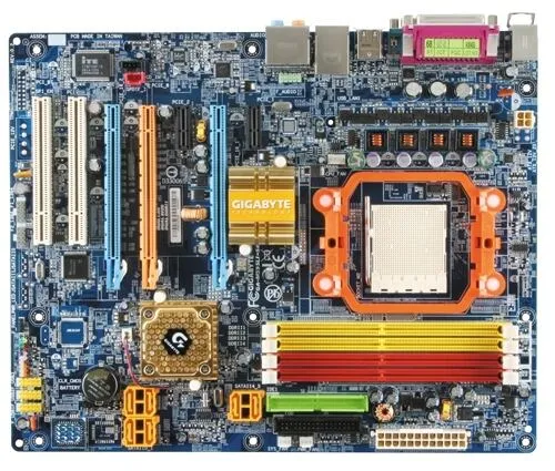 GIGABYTE GA-M59SLI-S4 Soket AM2 ATX Anakart