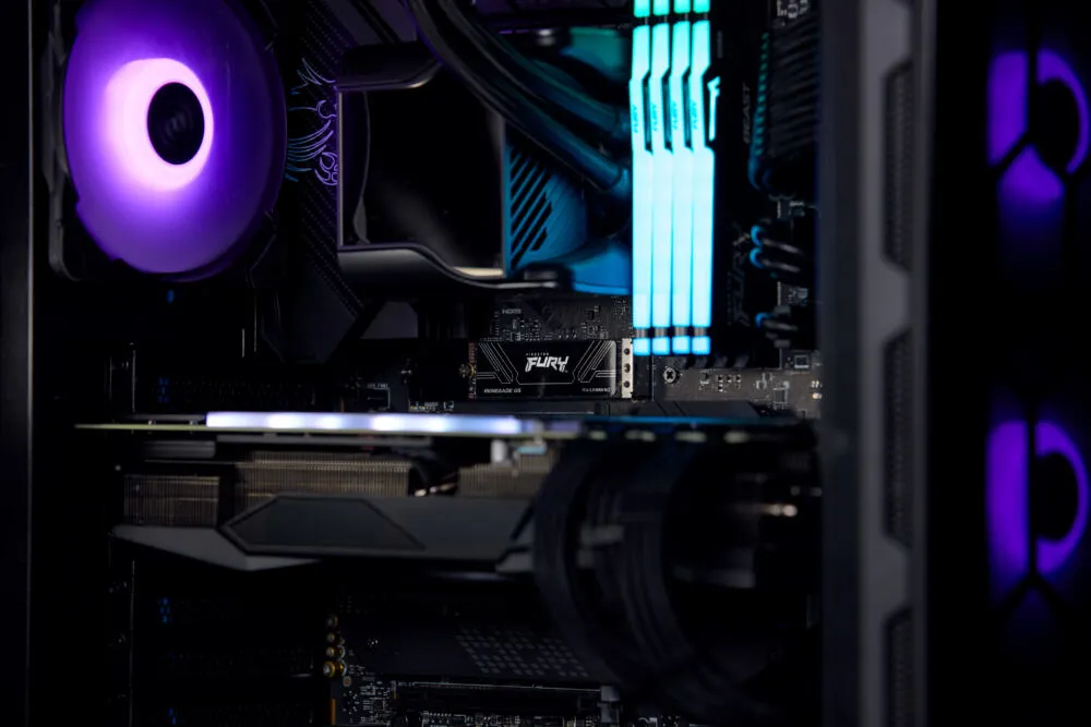 Kingston Technology FURY Renegade G5 SFYR2D/8T1 Thumbnail 10