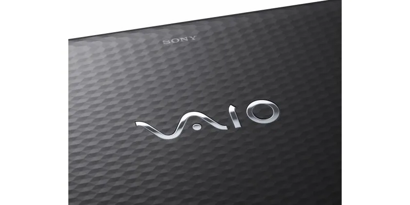 Sony VAIO VPCEH2J1R (VPC-EH2J1R/B) Thumbnail 4