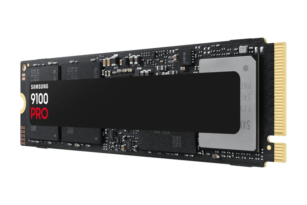 Samsung MZ-VAP4T0B/AM 4 TB M.2 22x80 Gen5 NVMe SSD Thumbnail 3