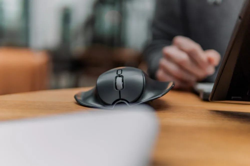 BakkerElkhuizen HandshoeMouse Shift Bluetooth BNEPS170RLW 1000 DPI Kablosuz Mouse Thumbnail 3