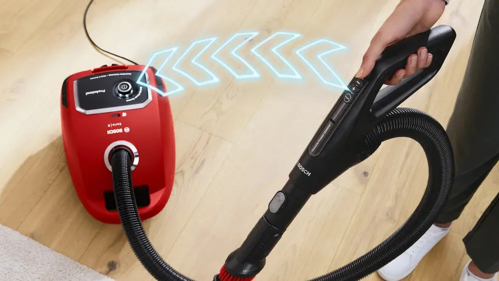 Bosch Serie 6 BGL6PET3 elektrik süpürgesi 4 l Kuru 700 W Toz torbası Thumbnail 5
