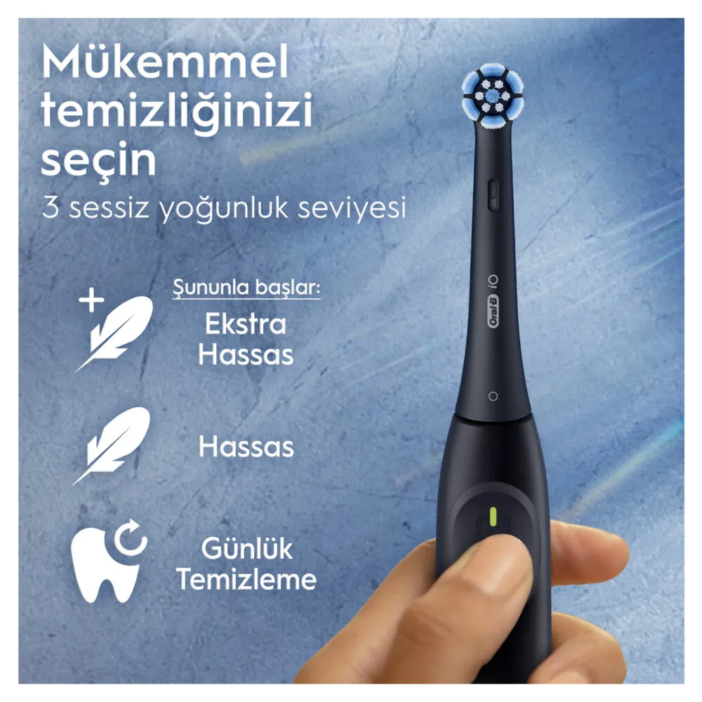Oral-B iO IO2 ŞARJLI SIYAH DIŞ FIRÇASI + SEYAHAT ÇANTASI Thumbnail 2