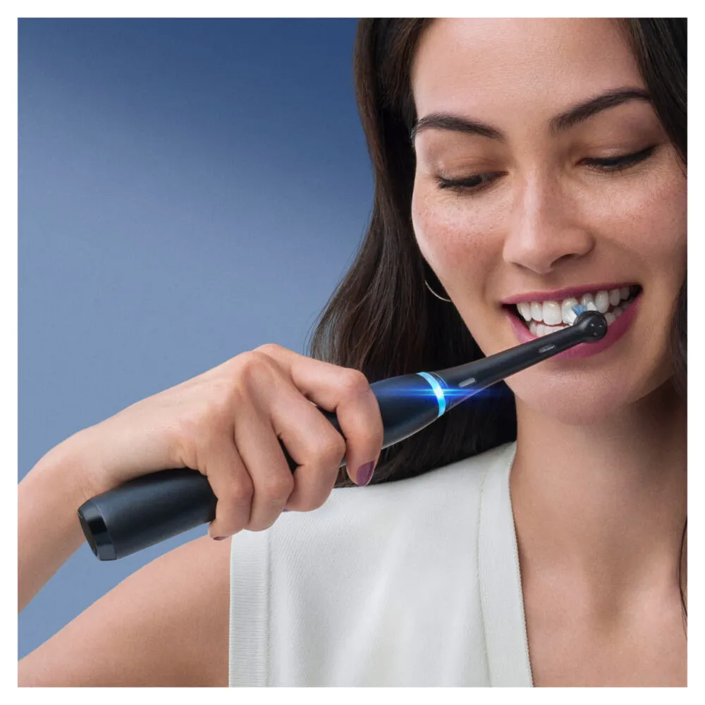 Oral-B iO ORAIO8BlK Yetişkin Siyah Thumbnail 3