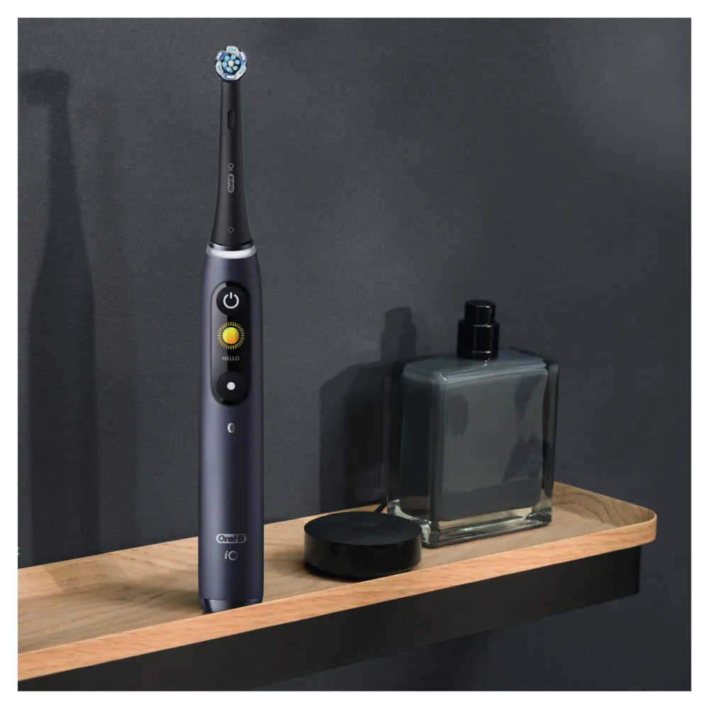 Oral-B iO ORAIO8BlK Yetişkin Siyah Thumbnail 2