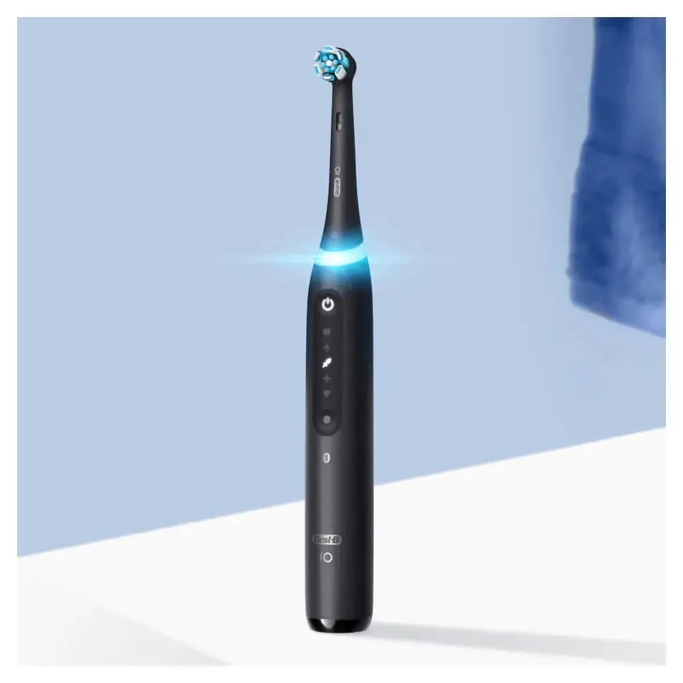 Oral-B iO Series 5 Yetişkin Titreşimli diş fırçası Siyah Thumbnail 1