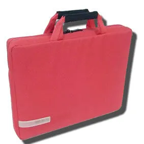 Techair 15.4 Notebook Sleeve Red 39,1 cm (15.4") Fermuarlı kılıf Kırmızı Laptop Çantası