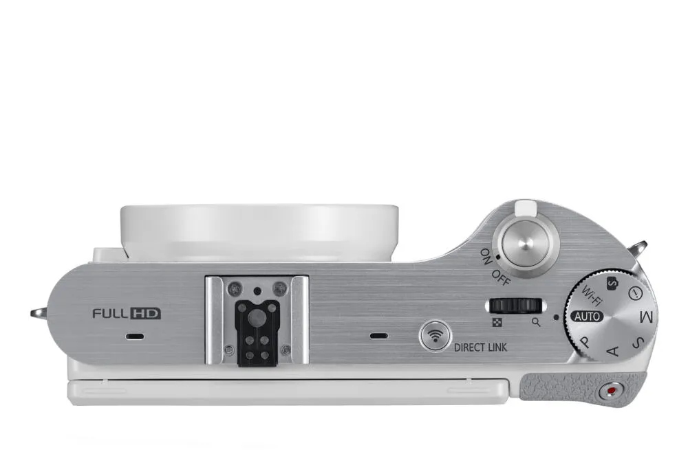Samsung 300 + 18-55mm EV-NX300ZBQUDK Thumbnail 10
