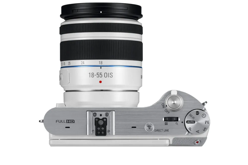 Samsung 300 + 18-55mm EV-NX300ZBQUDK Thumbnail 12