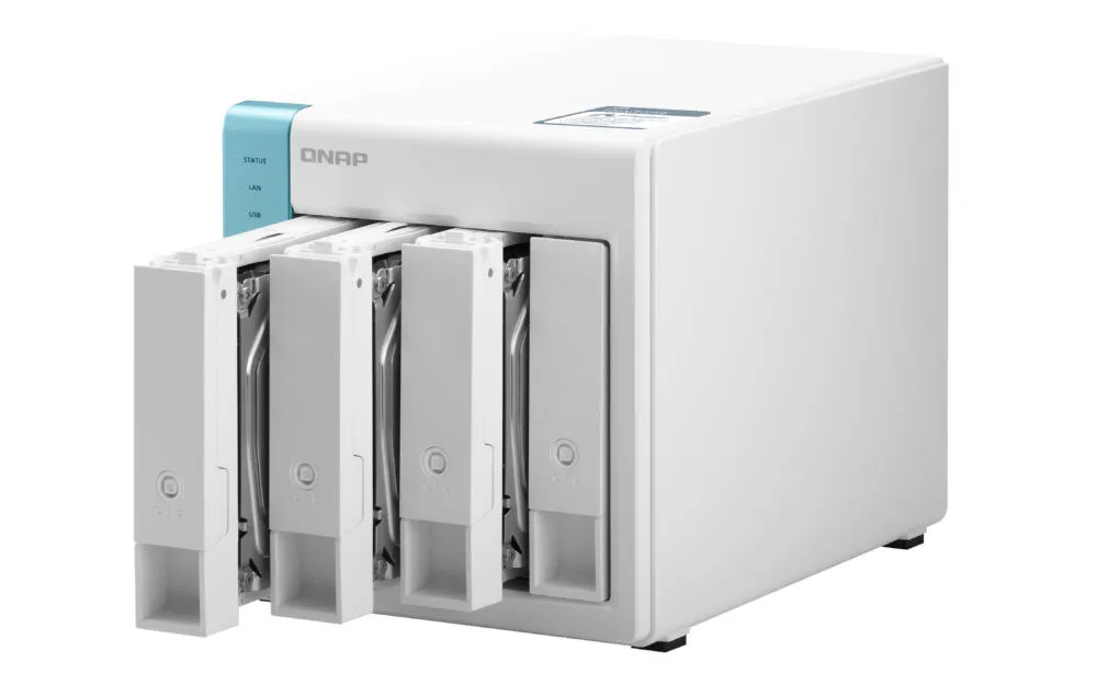 QNAP TS-431P3 2 GB TS-431P3-2G/40TB-RED Thumbnail 1