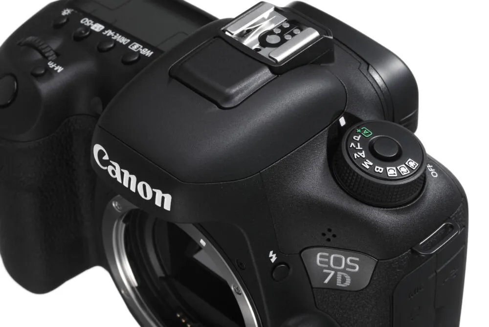 Canon EOS 7D Mark II Body 4549292001662 Dijital Fotoğraf Makinaları Thumbnail 7