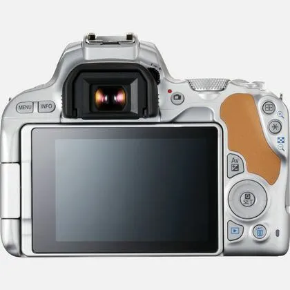 Canon EOS 200D + 18-55 IS STM 2256C001 Thumbnail 3