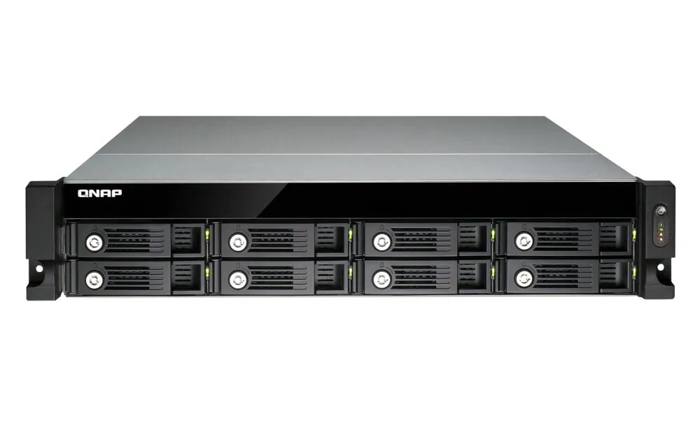 QNAP TVS-871U-RP 8 GB TVS-871U-RP-I5-8G/32TB-SEA NAS
