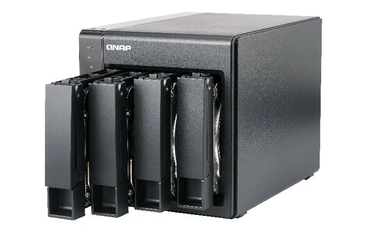 QNAP TS-451+ 8 GB TS-451+-8G Thumbnail 13
