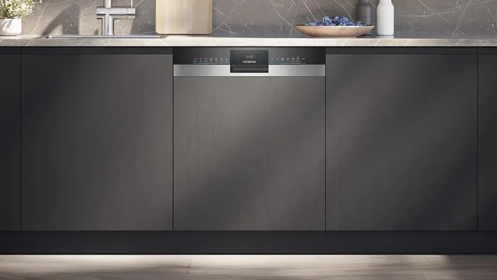 Siemens iQ300 SN53HS03UE bulaşık makinesi Yarı ankastre 13 kişilik Thumbnail 1