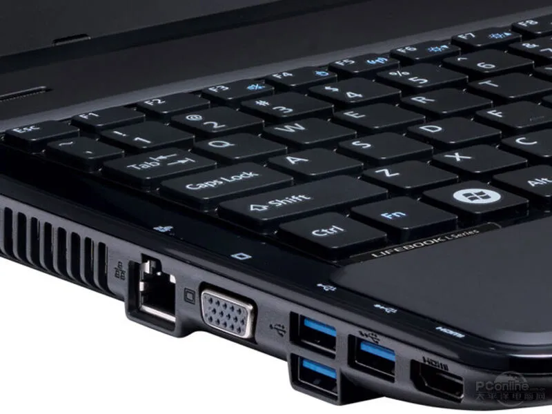 Fujitsu LIFEBOOK LH532-AACE0100046 Laptop Thumbnail 6