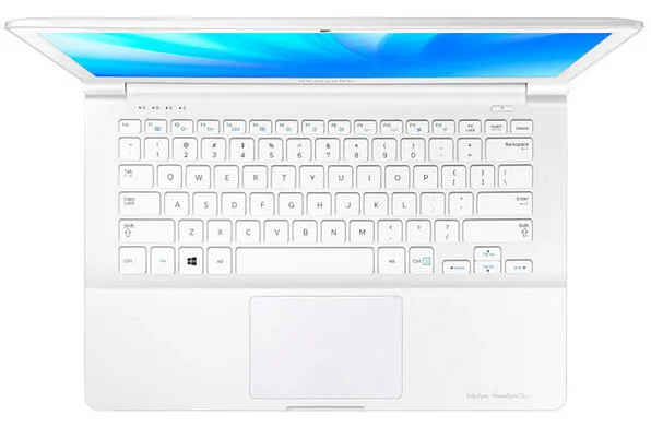 Samsung NT910S3K-K59S Laptop Thumbnail 2