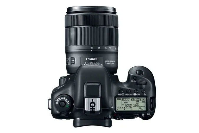 Canon 7D Mark II EF-S 18-135mm IS USM + W-E1 9128B137 Thumbnail 6