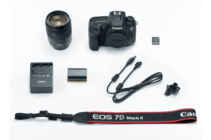 Canon 7D Mark II EF-S 18-135mm IS USM + W-E1 9128B137 Thumbnail 9