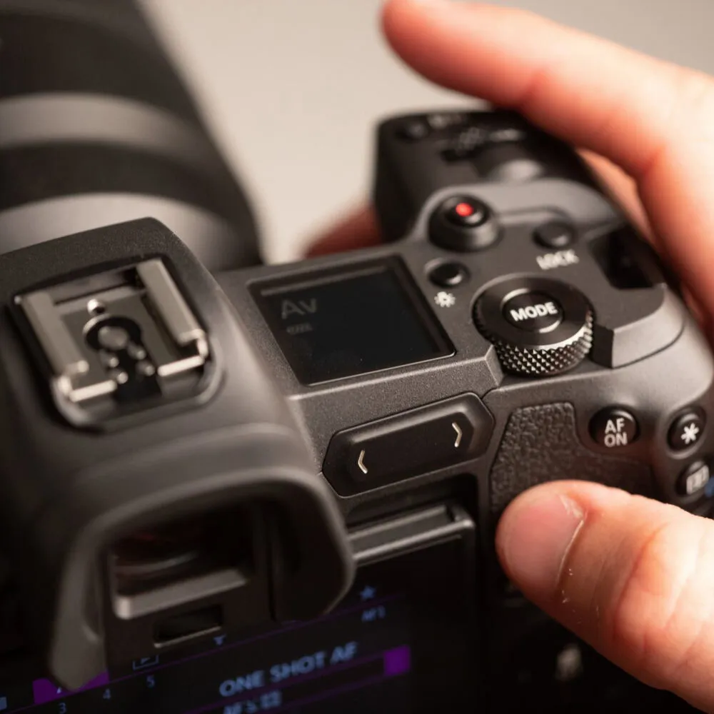 Canon EOS R + EF to RF adapter 3075C023 Thumbnail 14