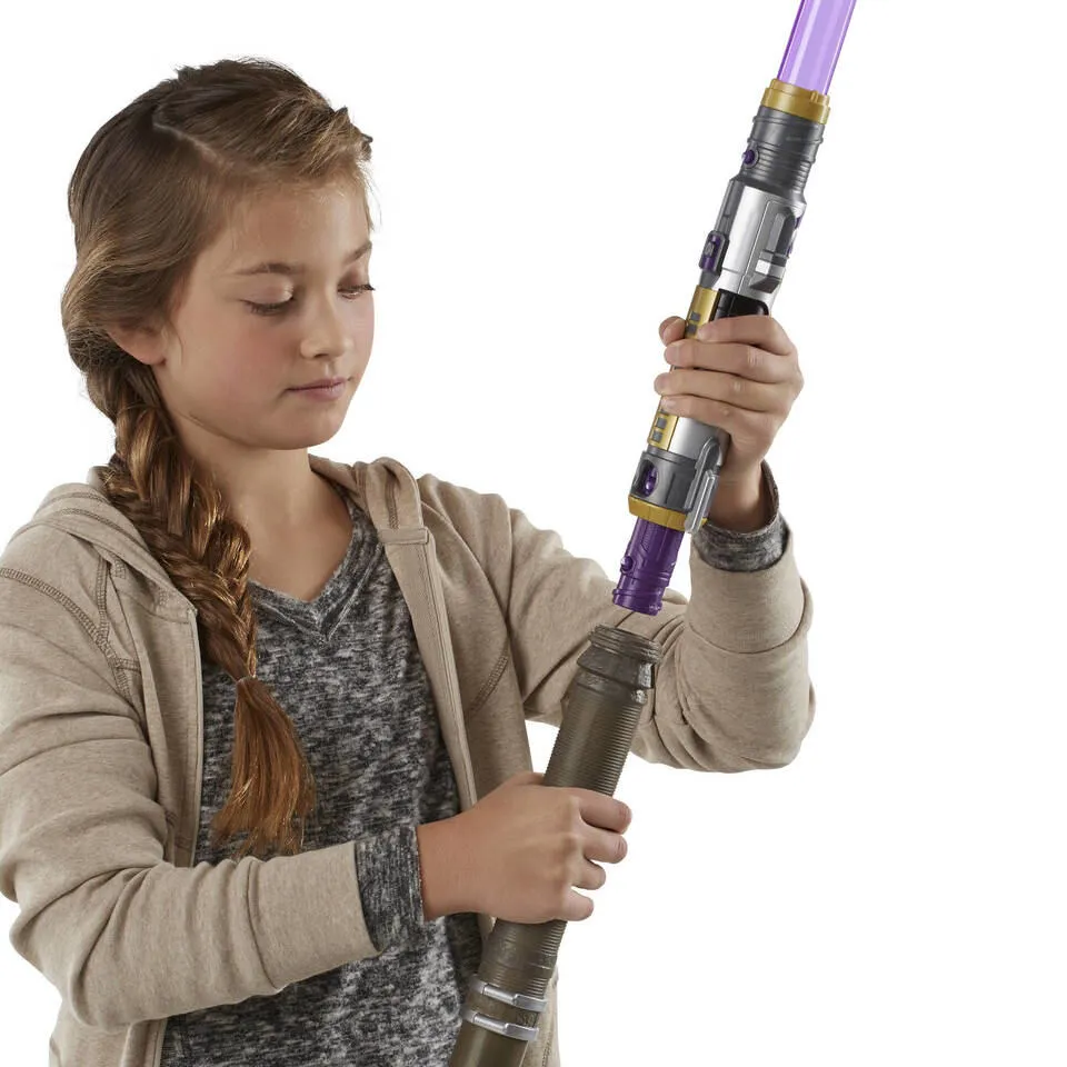 Hasbro Star Wars Forces of Destiny Rey of Jakku Extendable Staff Thumbnail 6