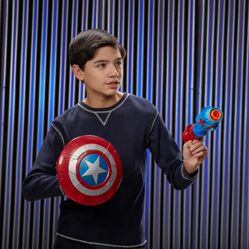 Hasbro Marvel Avengers: Infinity War Nerf Captain America Assembler Gear Thumbnail 3