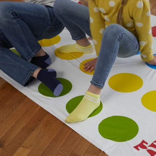 Hasbro Gaming Twister Hasbro 653569759638 Thumbnail 8