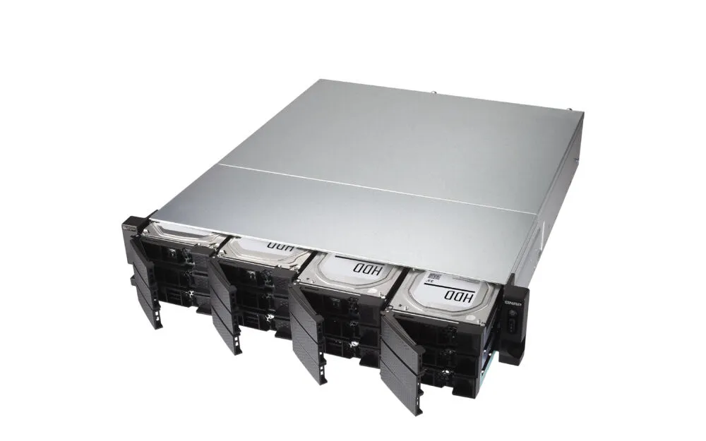 QNAP TS-h1886XU-RP 32 GB TS-H1886XU-RP-D1622-32G Thumbnail 2