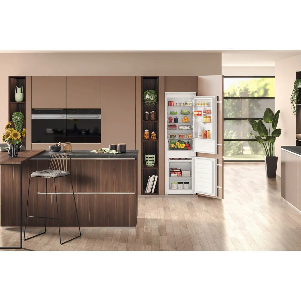 Hotpoint HTC18D011A1 859991675400 268 Litre Buzdolabı Thumbnail 6