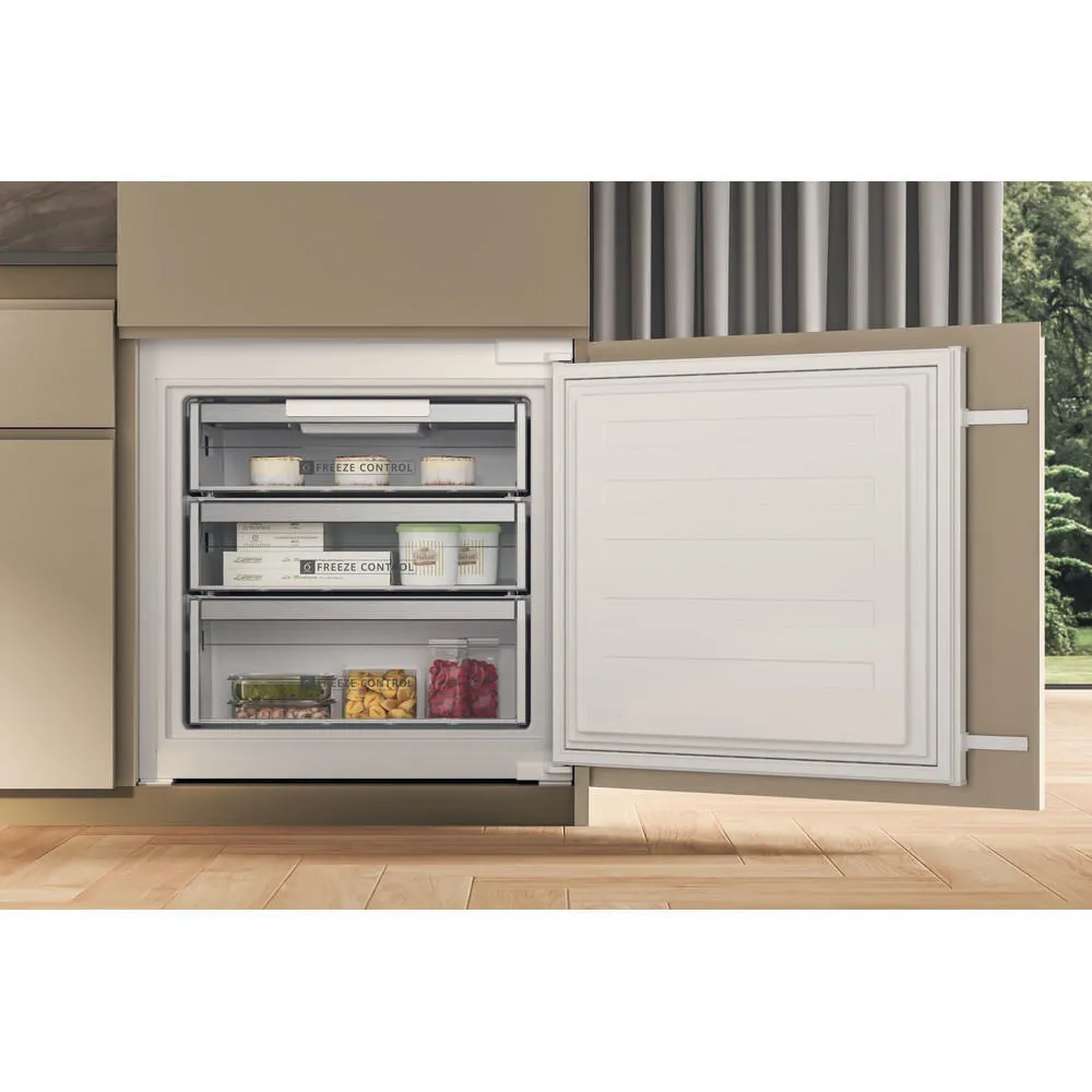 Whirlpool SP40 812 EU 2 859991672960 Thumbnail 9