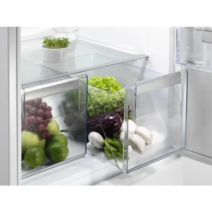 Electrolux KNT7TF18S 254 Litre 925 501 092 No-Frost Buzdolabı Thumbnail 3