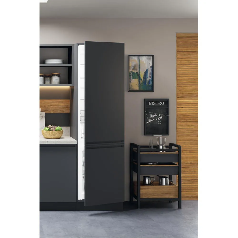 Hotpoint HAC20 T322 280 Litre 859991632920 No-Frost Buzdolabı Thumbnail 7