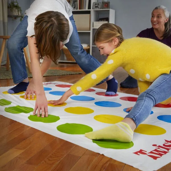 Hasbro Gaming Twister Hasbro 653569759638 Thumbnail 12