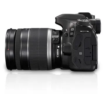 Canon 80D + EF-S 18-200mm F3.5-5.6 IS 3662362049713 Thumbnail 8