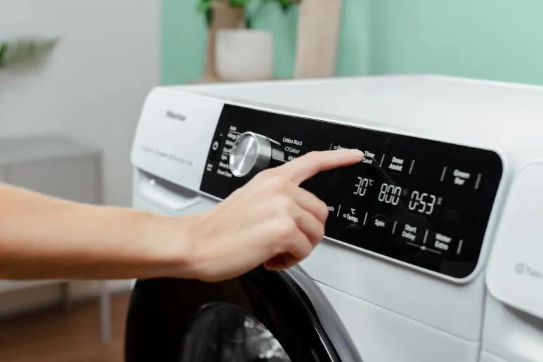 Hisense WFGA80141VMQ 736402 8 kg 1400 Devir Çamaşır Makinesi Thumbnail 14