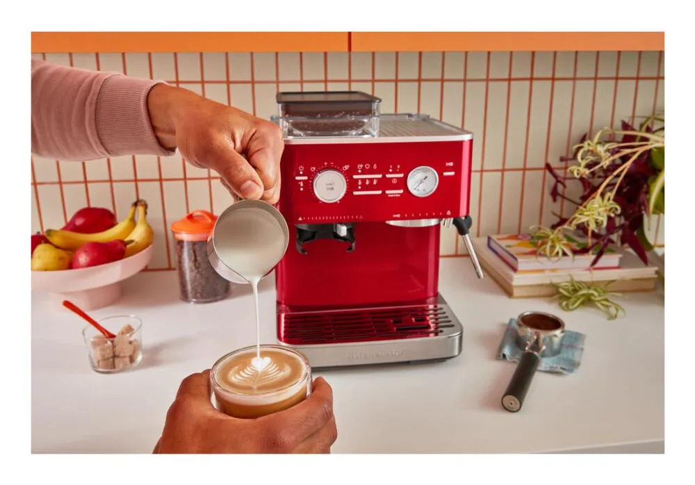 KitchenAid 5KES6551ECA 859711671810 Yarı Otomatik 15 Bar 2.5 L Espresso Makinesi Thumbnail 6