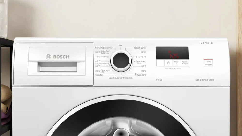 Bosch Serie 2 WGE02404NL çamaşır makinesi Önden yüklemeli 7 kg 1351 RPM Beyaz Thumbnail 1